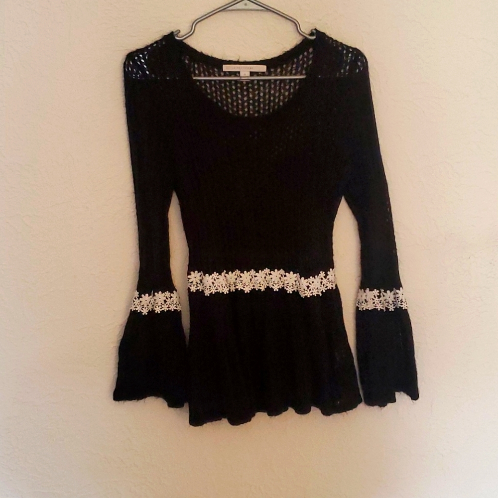 Lauren Conrad Pesant Sleve Sweater Size S